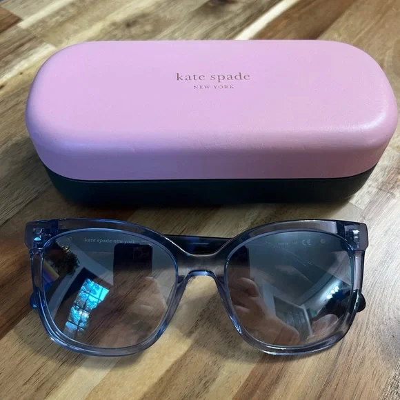 Like new Kate Spade Kiya sunglasses with case. Kate Spade KS KIYA 2/G/S Square Sunglasses | EyeOns.com main image 4